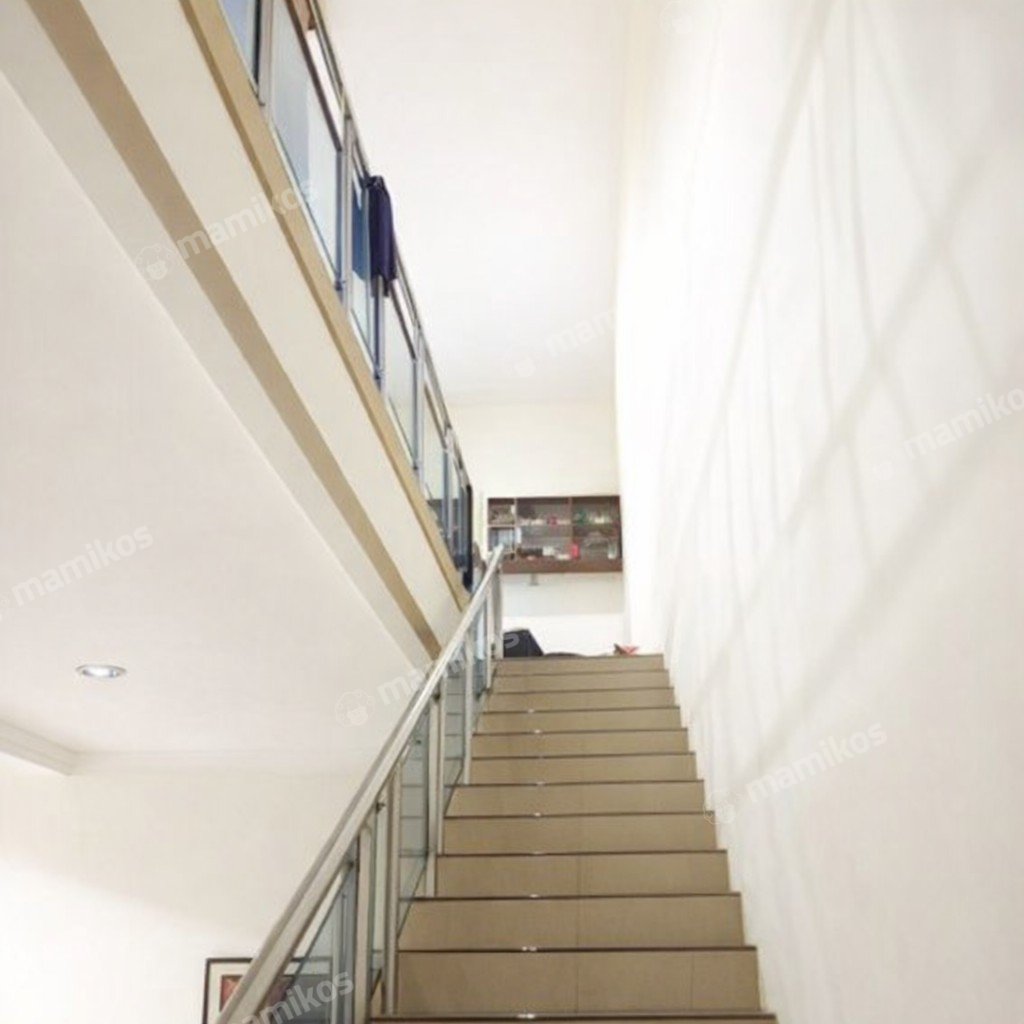 Rumah Sertifikat SHM 4 Kamar Tidur 3 Kamar Mandi Taman Palem Jakarta Barat - Photo 3