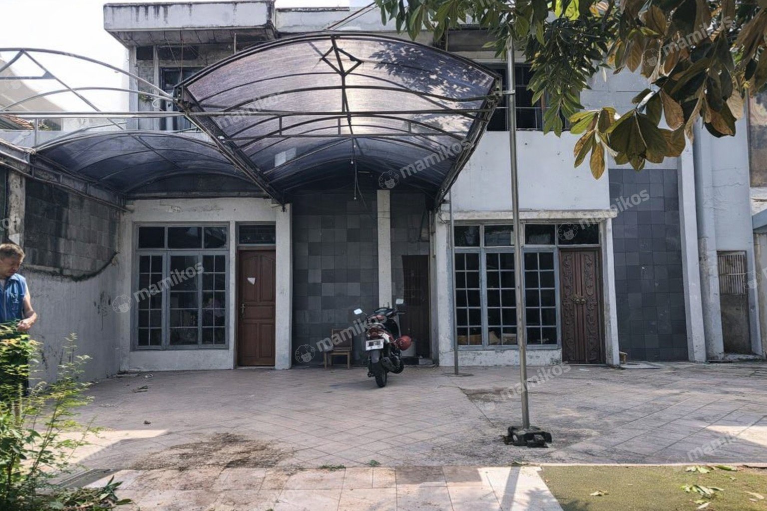 Rumah 5KT 2KM Kebon Jeruk Jakarta Barat