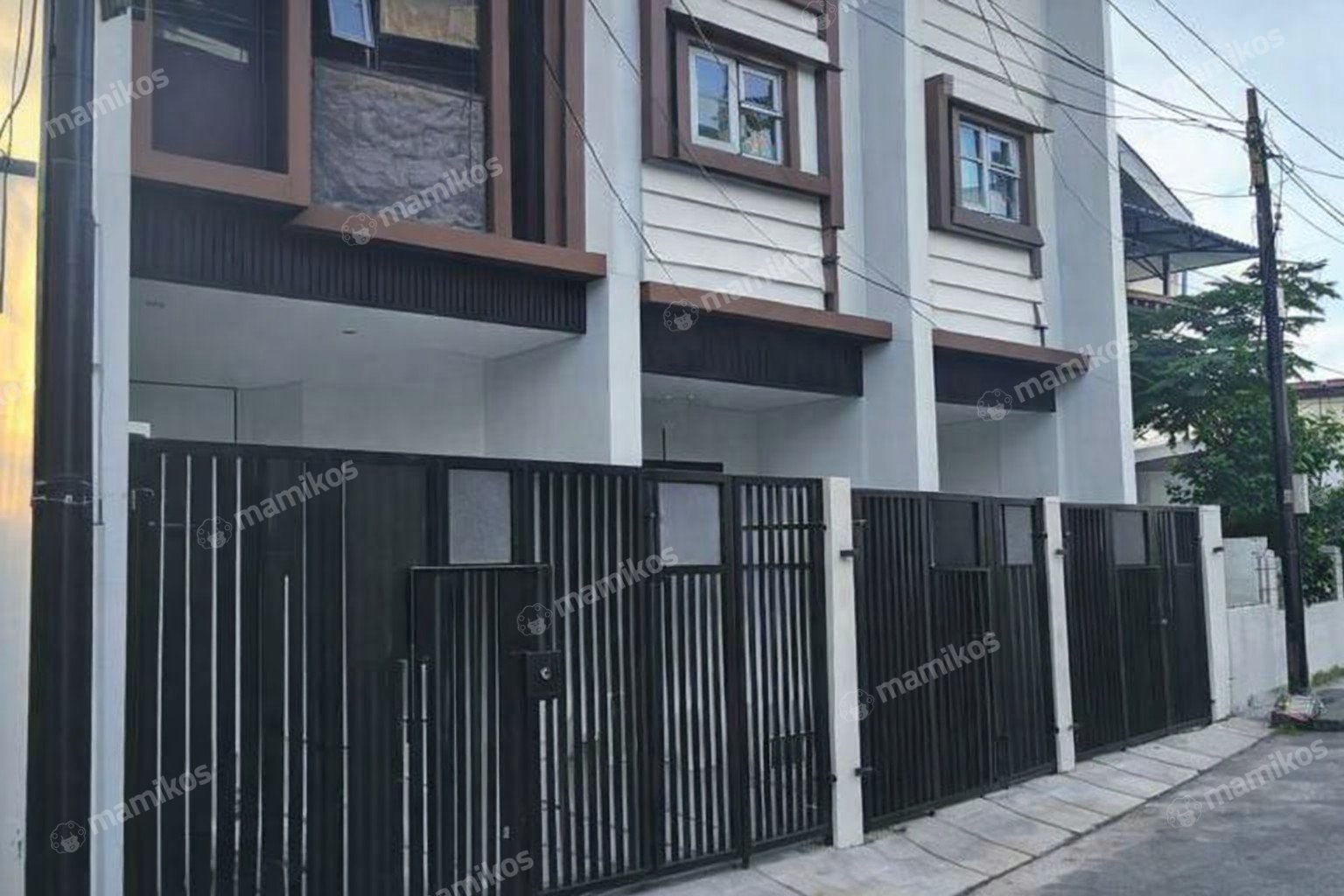 Rumah 3KT 3KM Tanjung Duren Jakarta Barat