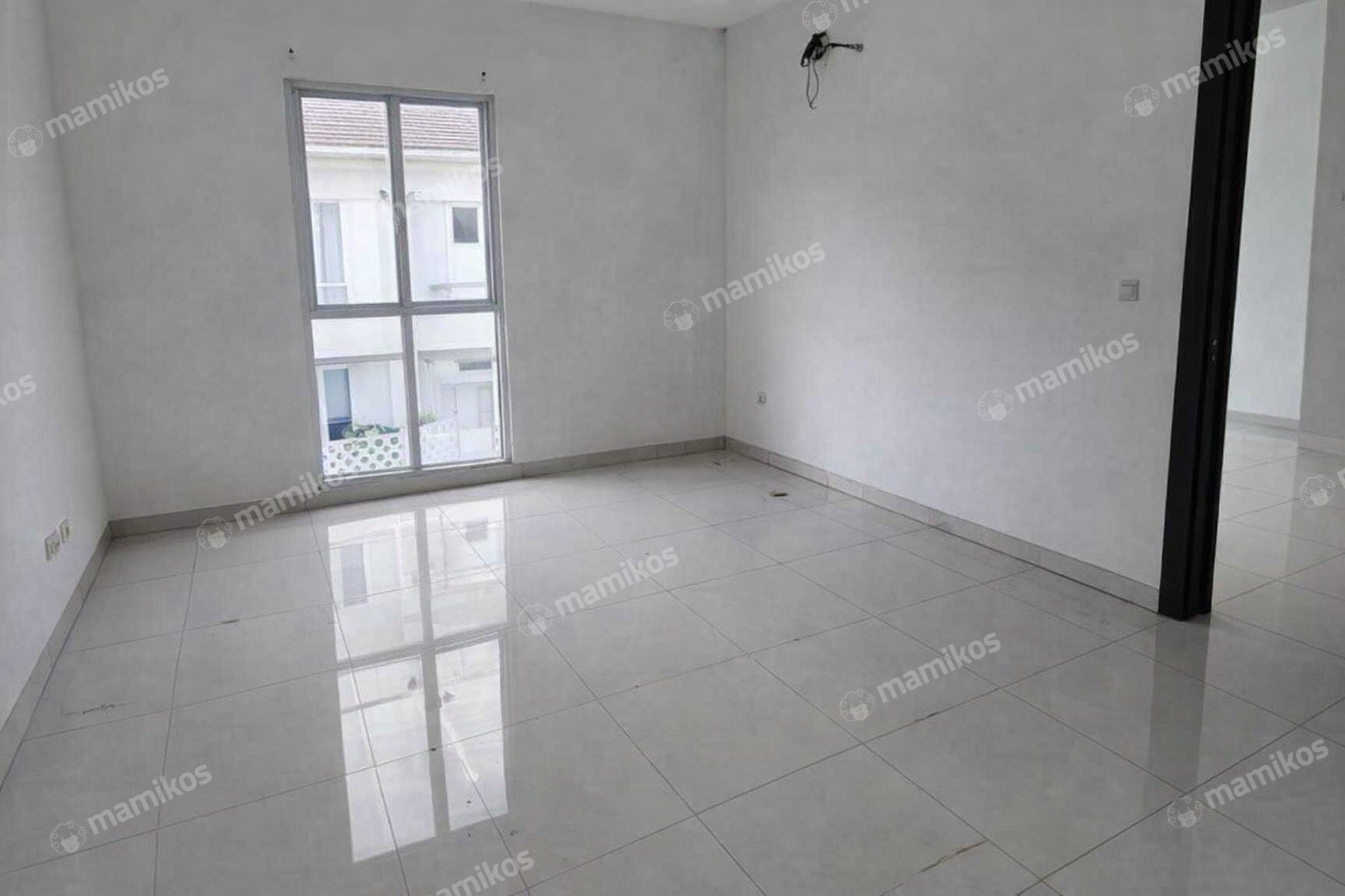Rumah Sertifikat PPJB 4 Kamar Tidur 3 Kamar Mandi Cakung Jakarta Timur