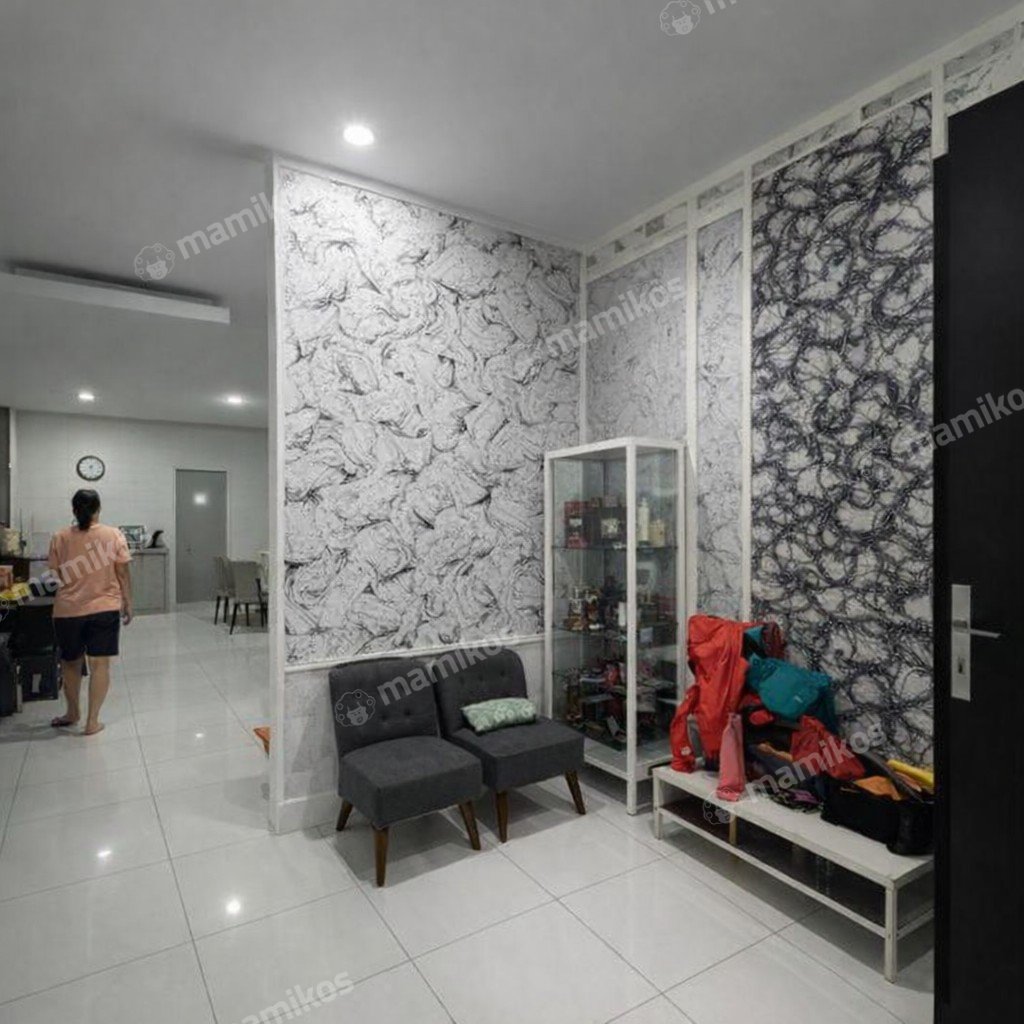 Rumah Sertifikat SHM 4 Kamar Tidur 3 Kamar Mandi Taman Surya Jakarta Barat - Photo 2