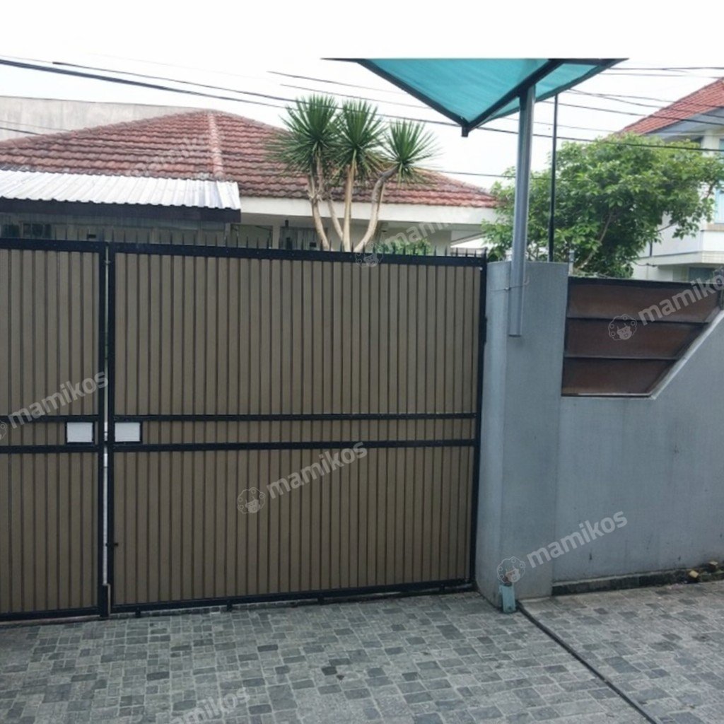 Rumah Sertifikat SHM 4 Kamar Tidur 3 Kamar Mandi Taman Ratu Jakarta Barat - Photo 2