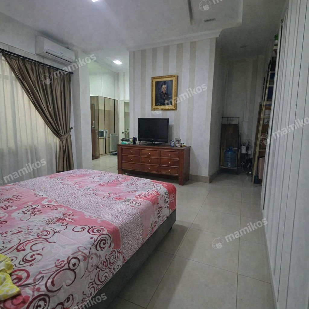 Rumah Sertifikat SHM 3 Kamar Tidur 3 Kamar Mandi Daan Mogot Jakarta Barat - Photo 5