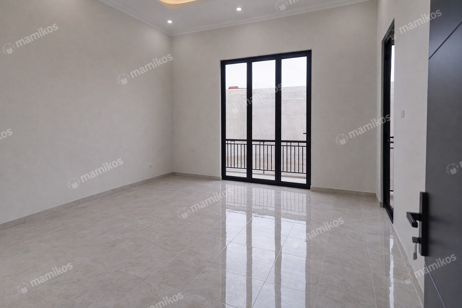 Rumah Sertifikat SHM 4 Kamar Tidur 4 Kamar Mandi Kelapa Dua Jakarta Barat - Photo 3