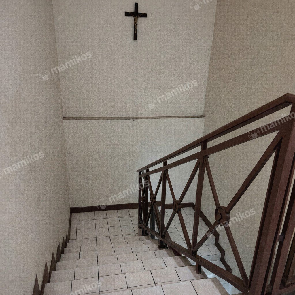Rumah Sertifikat SHM 5 Kamar Tidur 3 Kamar Mandi Tomang Jakarta Barat - Photo 3