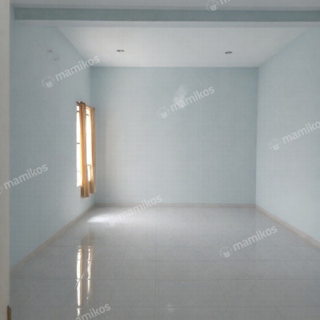 Rumah Sertifikat SHM 4 Kamar Tidur 3 Kamar Mandi Green Lake City Jakarta Barat - Photo 5