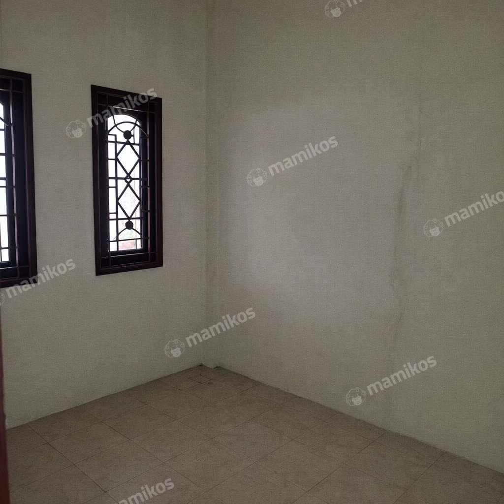 Rumah Sertifikat SHM 2 Kamar Tidur 3 Kamar Mandi Jelambar Jakarta Barat - Photo 2