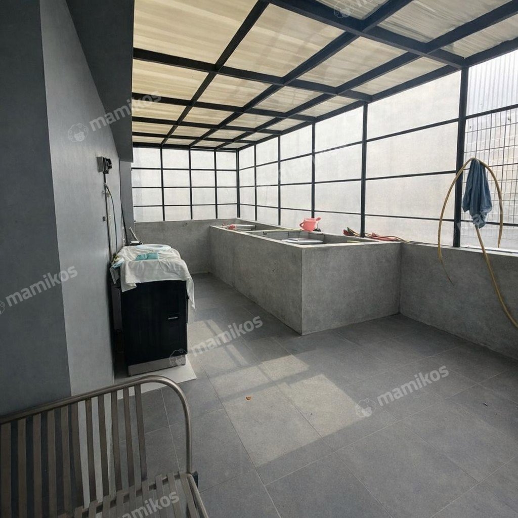 Rumah 3 Kamar Tidur 4 Kamar Mandi 3 Lantai Taman Kencana Jakarta Barat - Photo 3
