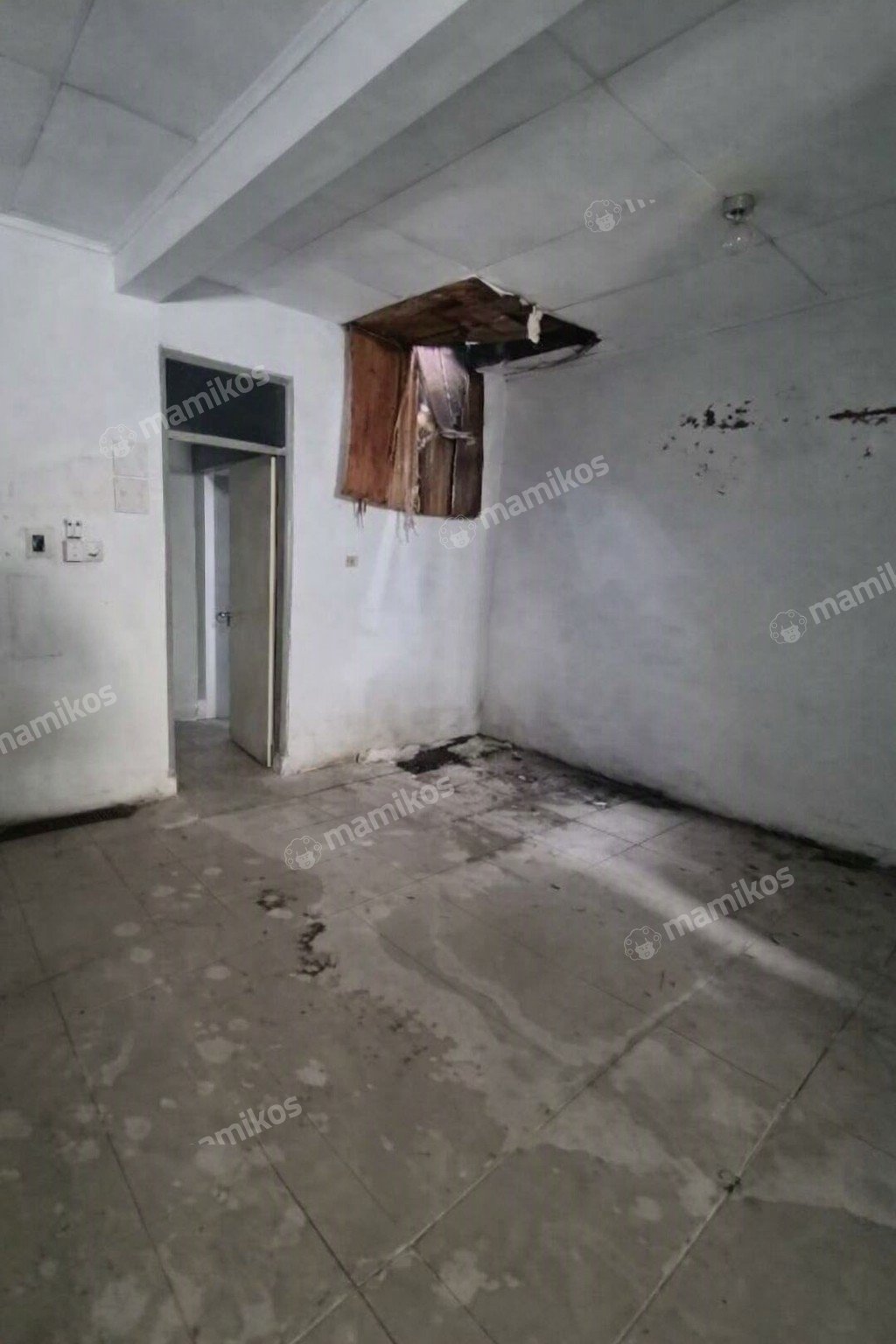Rumah Sertifikat SHM 4 Kamar Tidur 1 Kamar Mandi Muara Karang Jakarta Utara - Photo 2