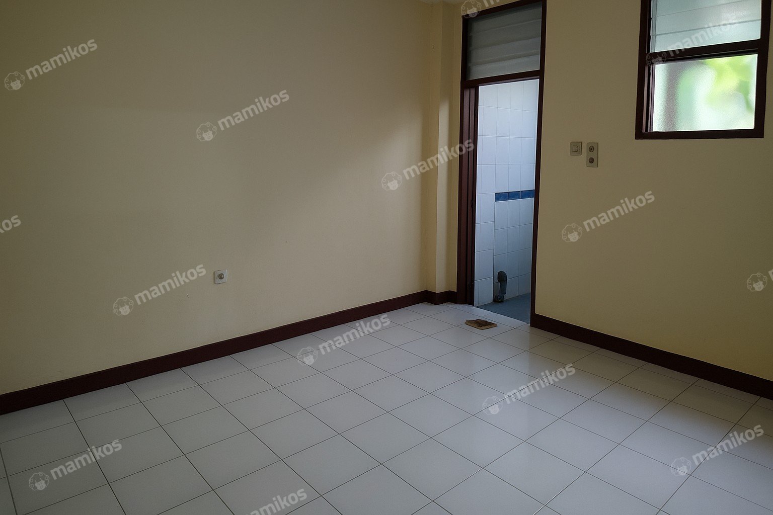 Rumah Sertifikat SHM 5 Kamar Tidur 2 Kamar Mandi Pulo Gadung Jakarta Timur - Photo 3