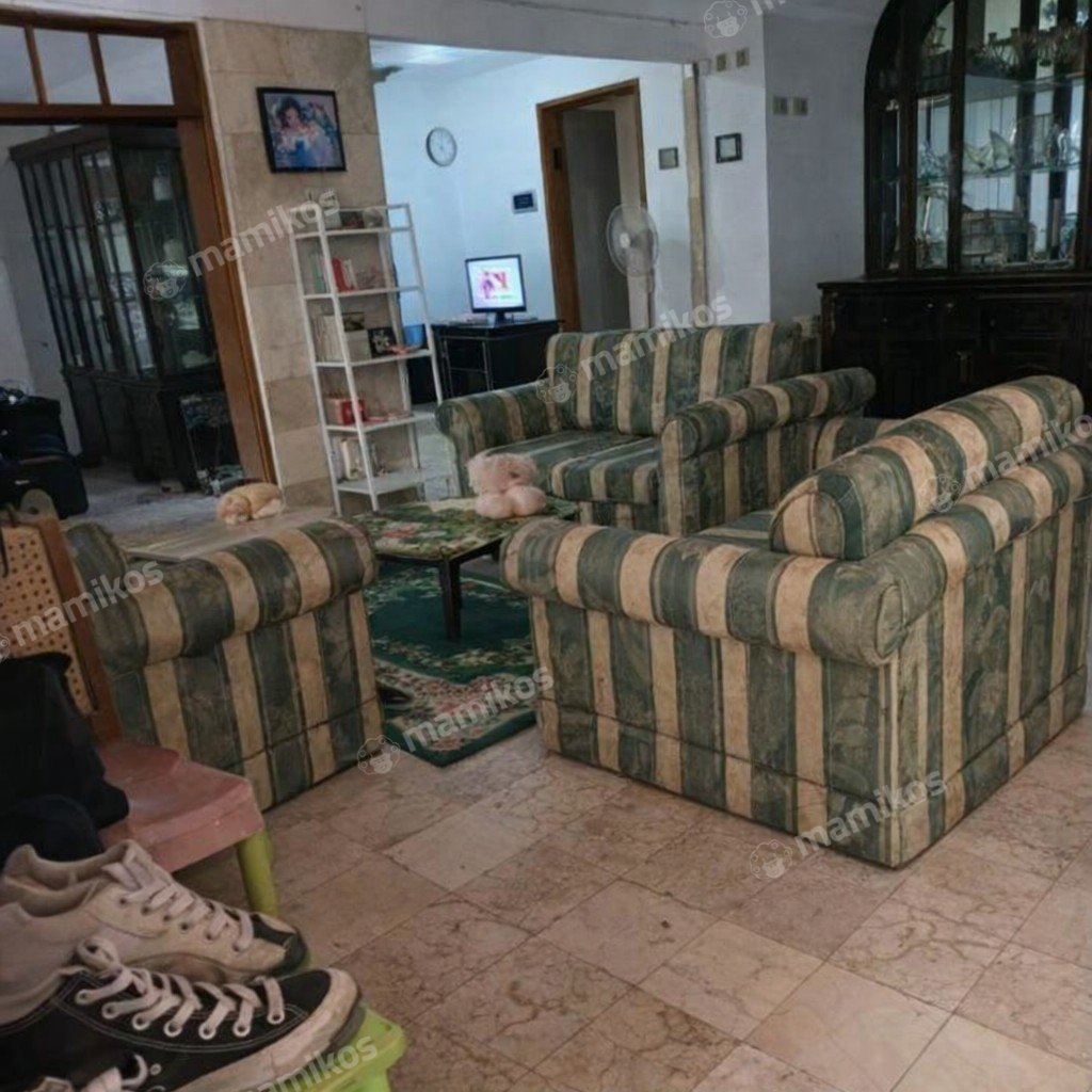 Rumah Sertifikat SHM 4 Kamar Tidur 5 Kamar Mandi Pondok Kelapa Jakarta Timur - Photo 4