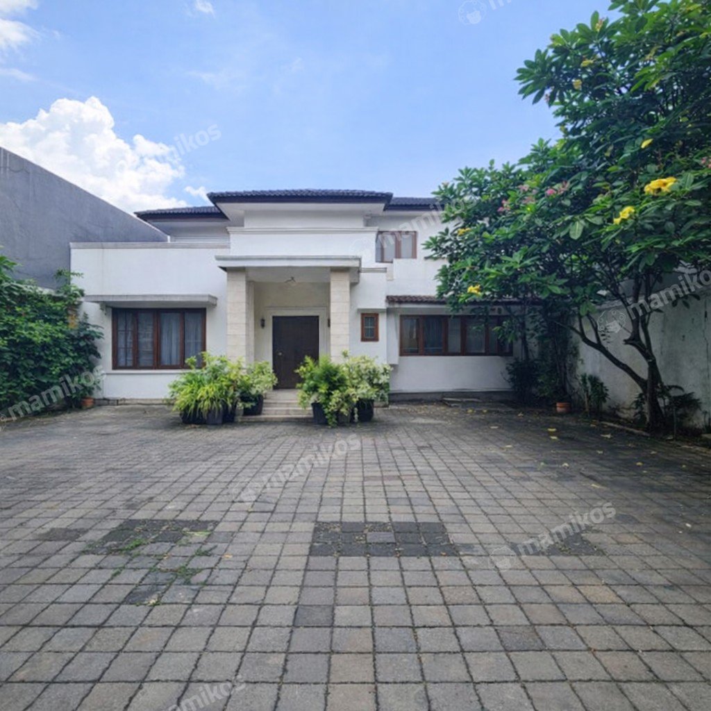 Rumah Sertifikat SHM 4 Kamar Tidur 5 Kamar Mandi Cipete Jakarta Selatan - Photo 2