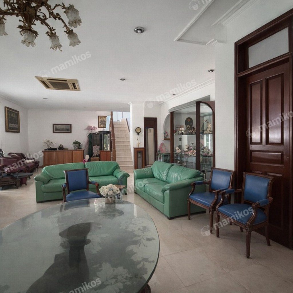 Rumah Sertifikat SHM 5 Kamar Tidur 4 Kamar Mandi Kuningan Jakarta Selatan - Photo 2