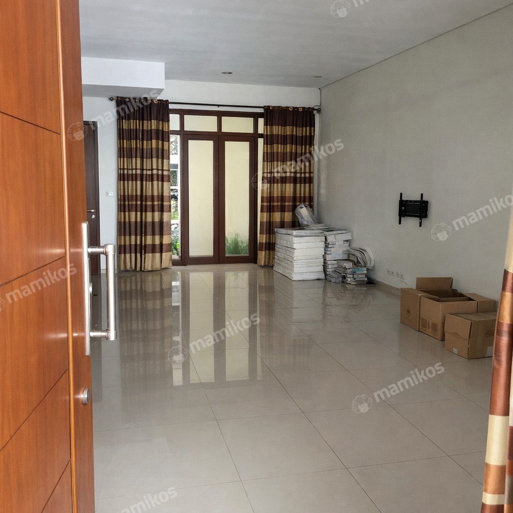 Rumah Sertifikat SHM 4 Kamar Tidur 3 Kamar Mandi Kelapa Gading Jakarta Utara - Photo 2