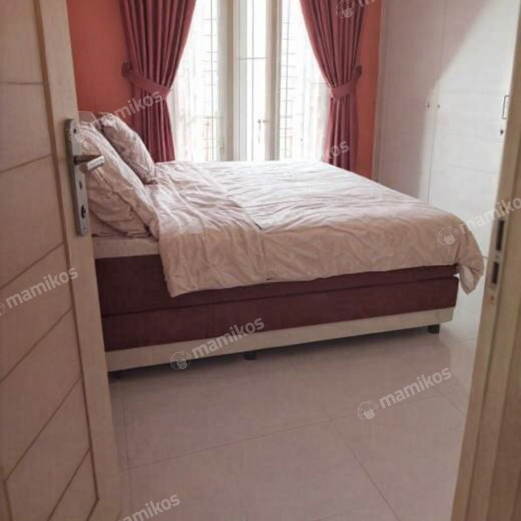 Rumah Sertifikat SHM 6 Kamar Tidur 6 Kamar Mandi Pulogebang Jakarta Timur - Photo 2