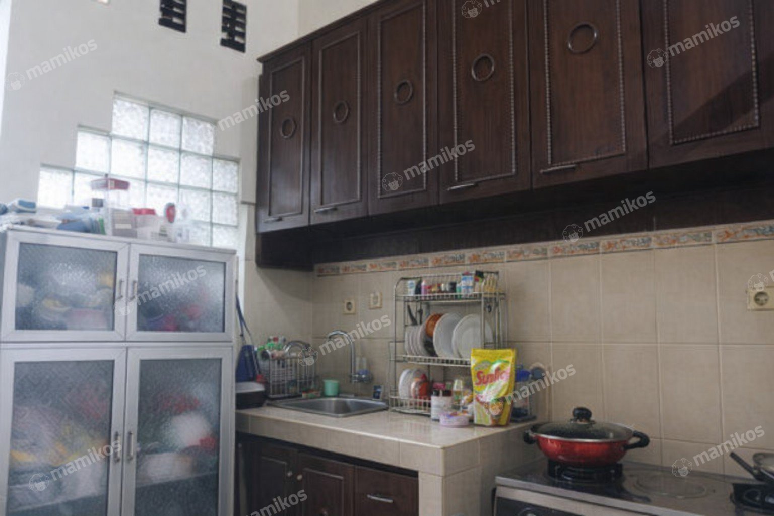 Rumah Sertifikat SHM 3 Kamar Tidur 2 Kamar Mandi Metland Menteng Jakarta Timur - Photo 3