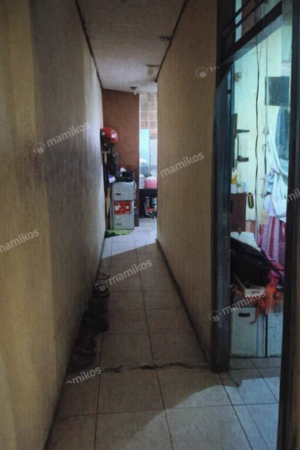 Rumah 4 Kamar Tidur 1 Kamar Mandi 2 Lantai Tambora Jakarta Barat - Photo 3