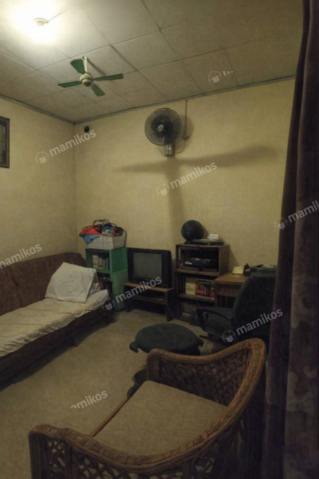 Rumah 4 Kamar Tidur 1 Kamar Mandi 2 Lantai Tambora Jakarta Barat - Photo 4