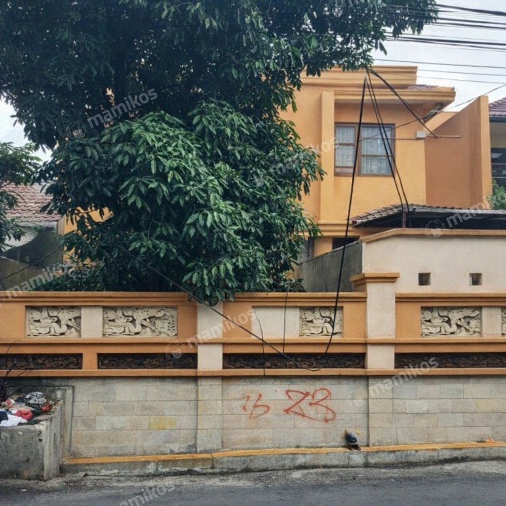 Rumah Sertifikat SHM 4 Kamar Tidur 4 Kamar Mandi Duren Tiga Jakarta Selatan - Photo 2