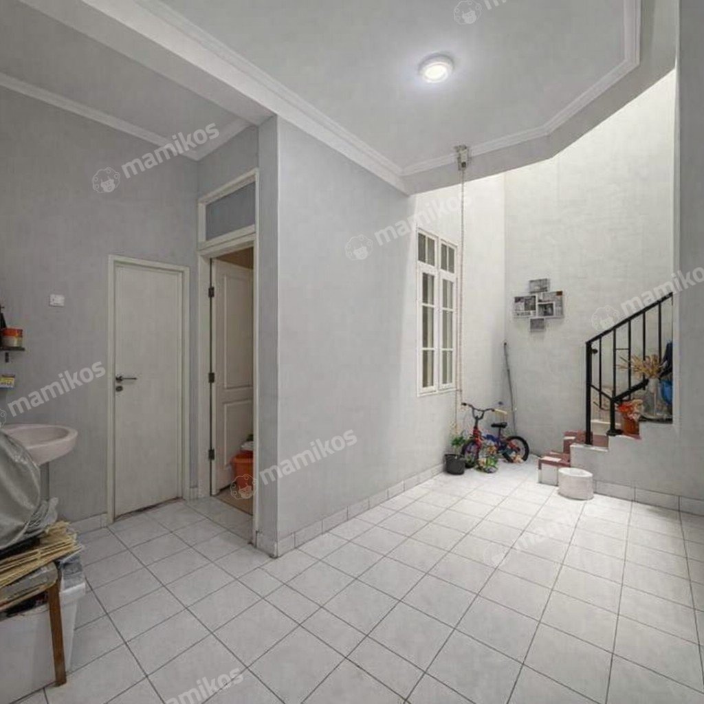 Rumah Sertifikat SHM 4 Kamar Tidur 3 Kamar Mandi Green garden Jakarta Barat - Photo 4