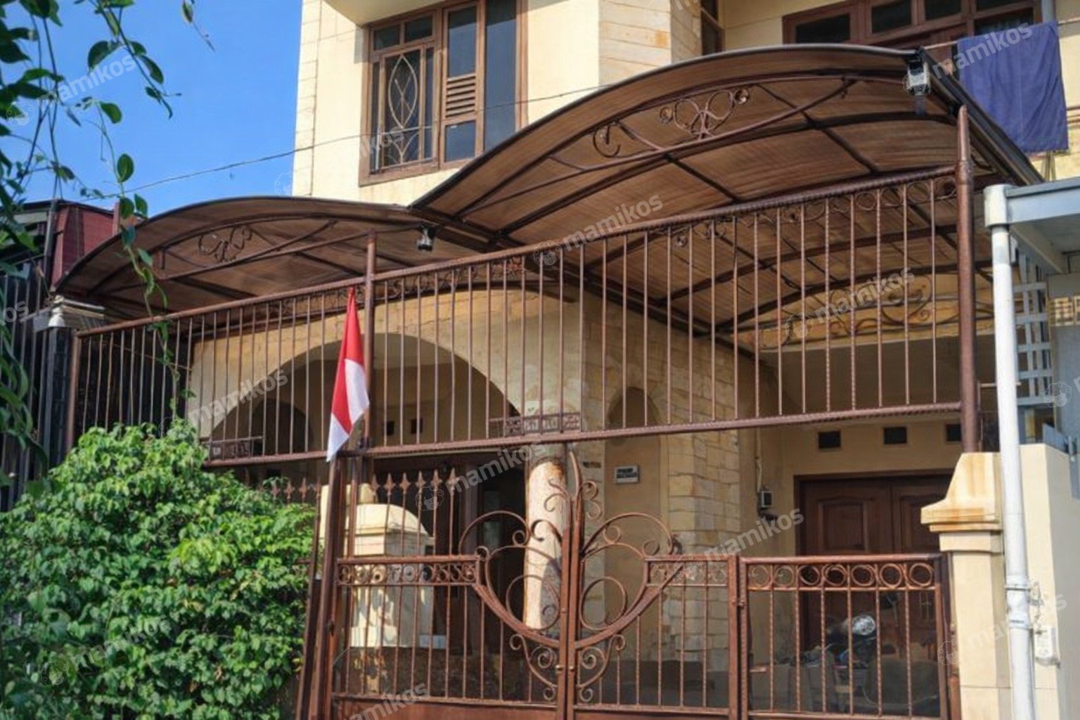 Rumah Sertifikat SHM 3 Kamar Tidur 3 Kamar Mandi Pasar Rebo Jakarta Timur