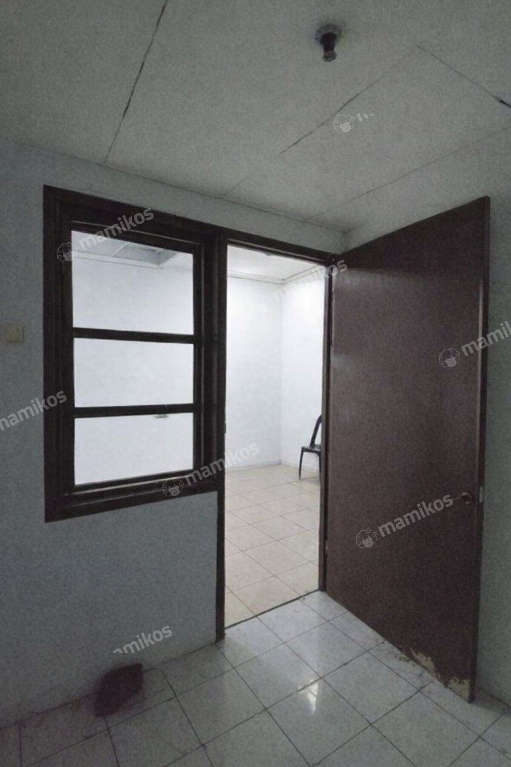 Rumah Sertifikat SHM 4 Kamar Tidur 3 Kamar Mandi Taman Palem Jakarta Barat - Photo 5