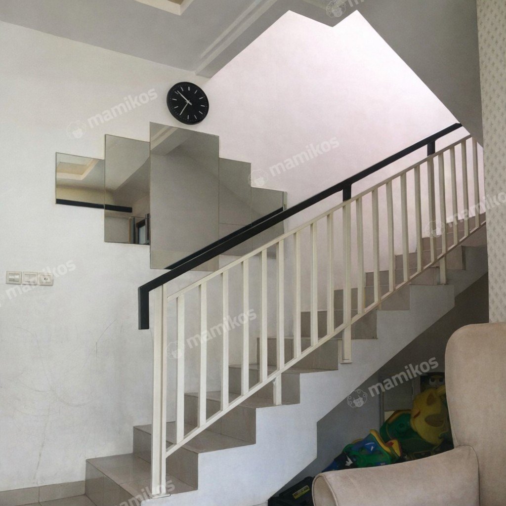 Rumah 3 Kamar Tidur 2 Kamar Mandi 2 Lantai Metland Menteng Jakarta Timur - Photo 2