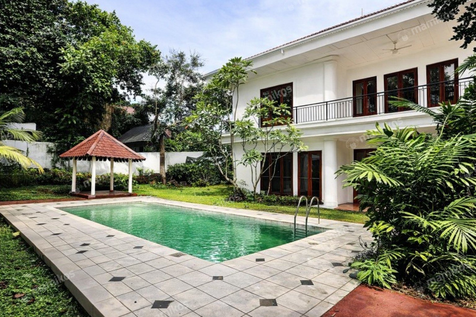 Rumah 5KT 4KM Kemang Jakarta Selatan