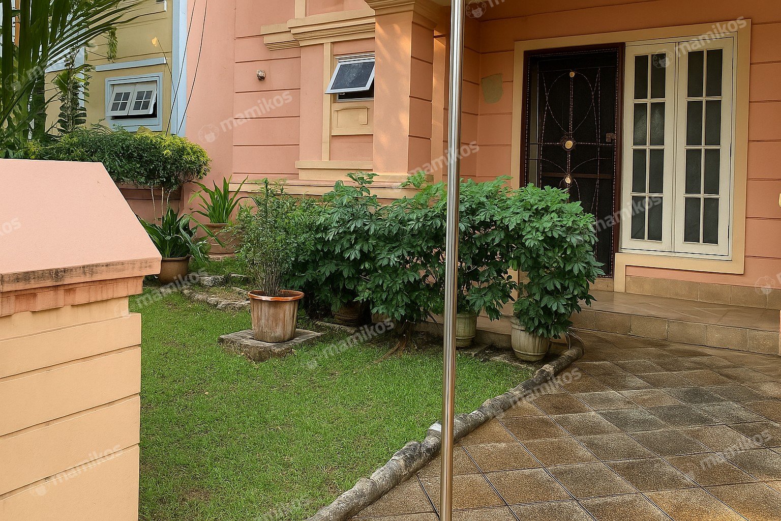 Rumah Sertifikat SHM 3 Kamar Tidur 3 Kamar Mandi Kota Wisata Jakarta Timur