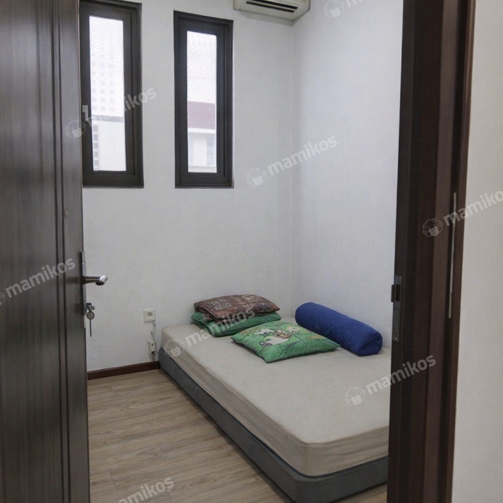 Rumah Sertifikat SHM 5 Kamar Tidur 3 Kamar Mandi Duren Sawit Jakarta Timur - Photo 5