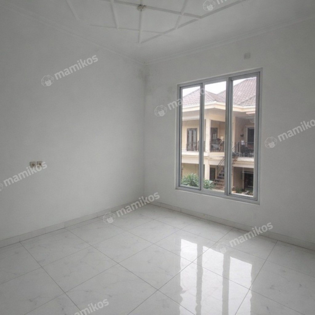 Rumah Sertifikat SHM 3 Kamar Tidur 2 Kamar Mandi Kelapa Gading Jakarta Utara - Photo 2