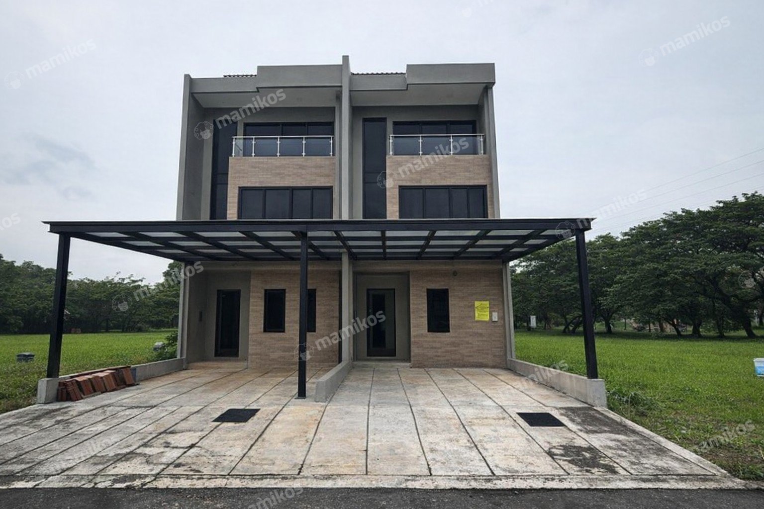 Rumah Baru Sertifikat SHM 3 Kamar Tidur Joglo Jakarta Barat