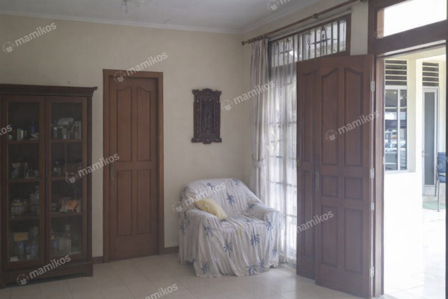 Rumah Sertifikat SHM 4 Kamar Tidur 2 Kamar Mandi Ulujami Jakarta Selatan - Photo 2