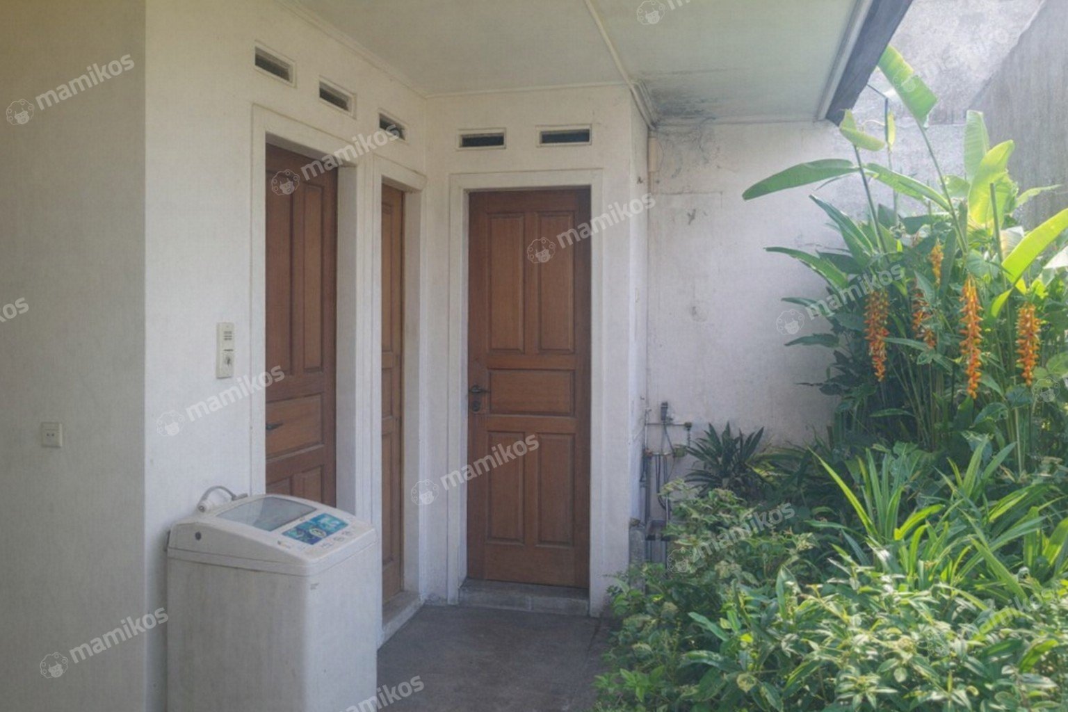 Rumah Sertifikat SHM 4 Kamar Tidur 2 Kamar Mandi Ulujami Jakarta Selatan - Photo 5