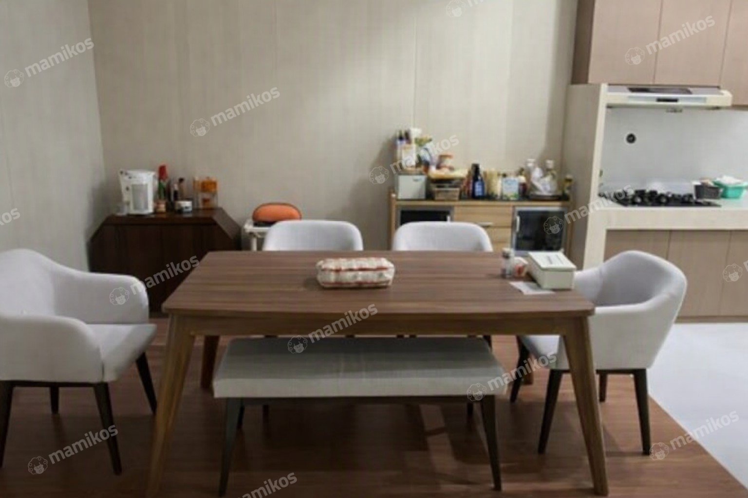 Rumah Sertifikat SHM 6 Kamar Tidur 4 Kamar Mandi Pantai Indah Kapuk Jakarta Utara - Photo 3