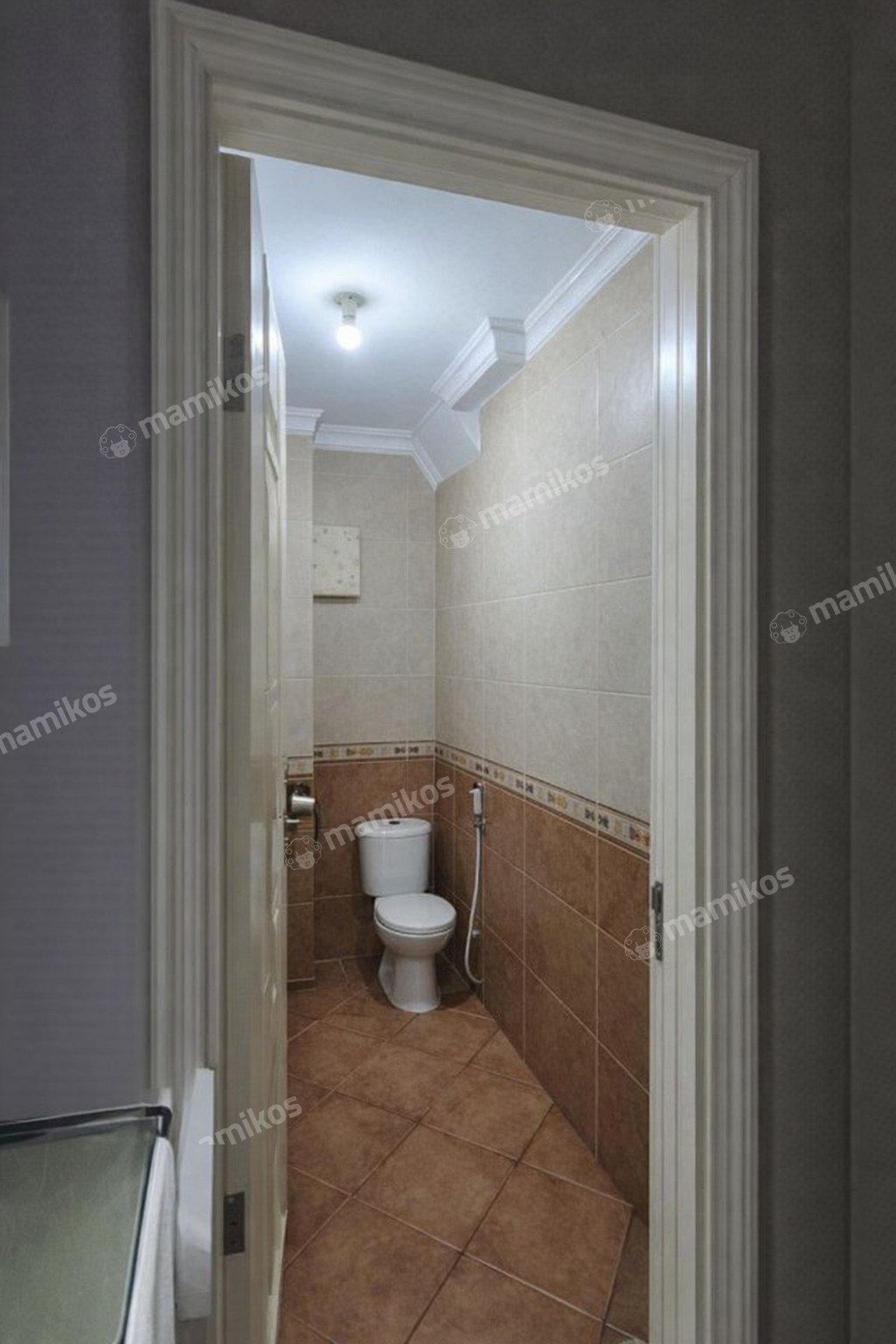 Rumah 2 Kamar Tidur 2 Kamar Mandi 2 Lantai Raffles Hills Jakarta Timur - Photo 3
