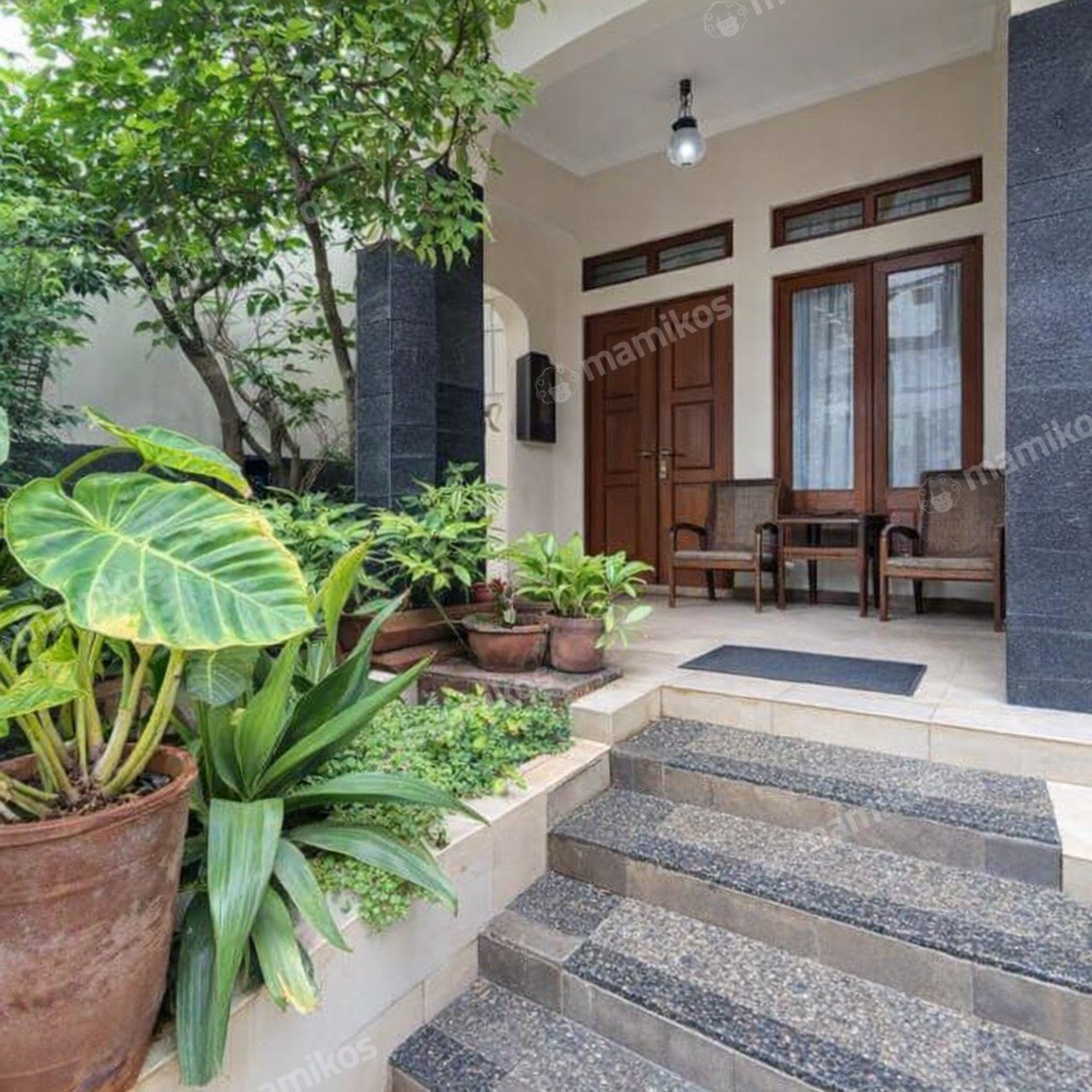 Rumah Sertifikat SHM 4 Kamar Tidur 3 Kamar Mandi Cipete Jakarta Selatan - Photo 2