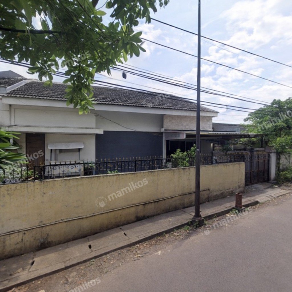 Rumah Sertifikat SHM 3 Kamar Tidur 2 Kamar Mandi Kebayoran Baru Jakarta Selatan - Photo 2