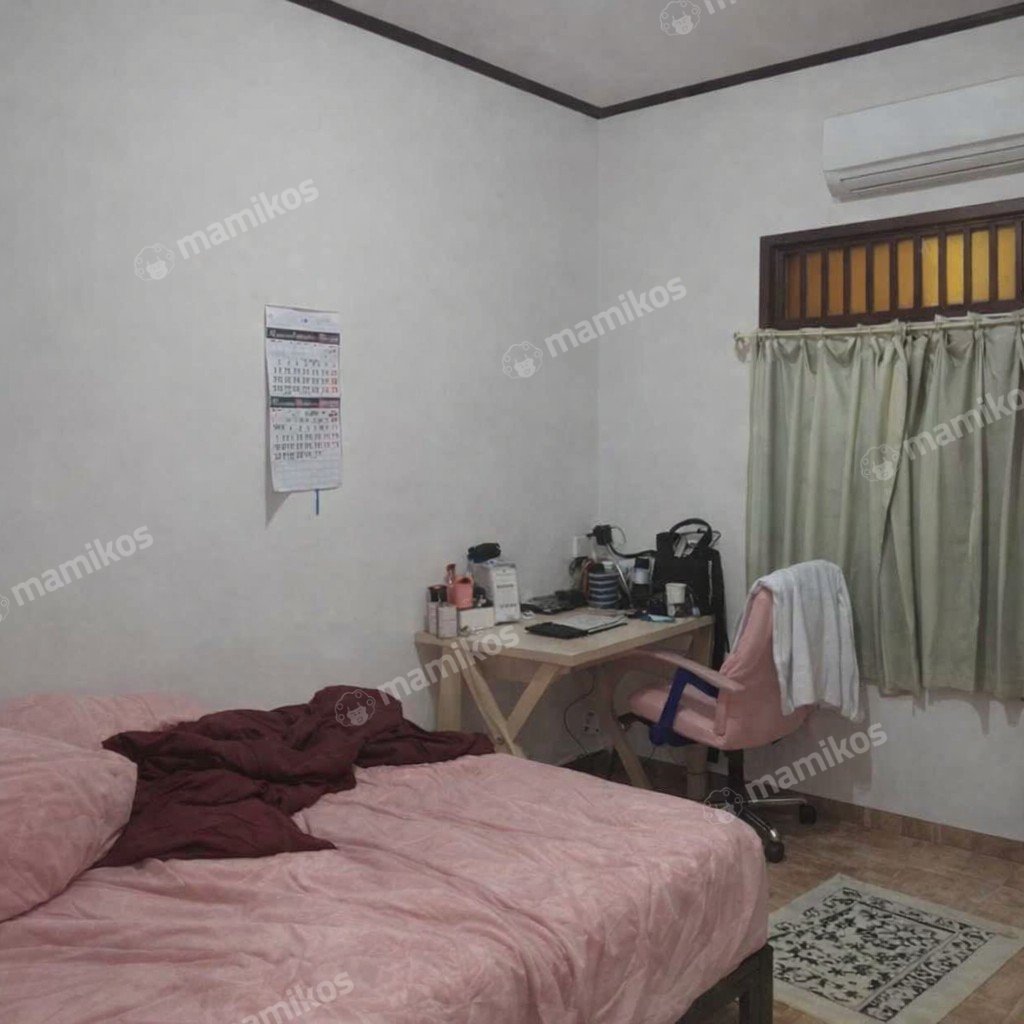 Rumah Sertifikat SHM 3 Kamar Tidur 2 Kamar Mandi Kebayoran Baru Jakarta Selatan - Photo 5