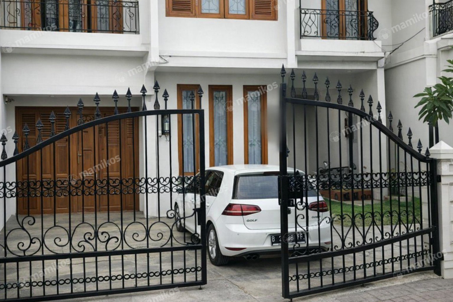 Rumah Sertifikat SHM 4 Kamar Tidur 5 Kamar Mandi Cibubur Jakarta Timur
