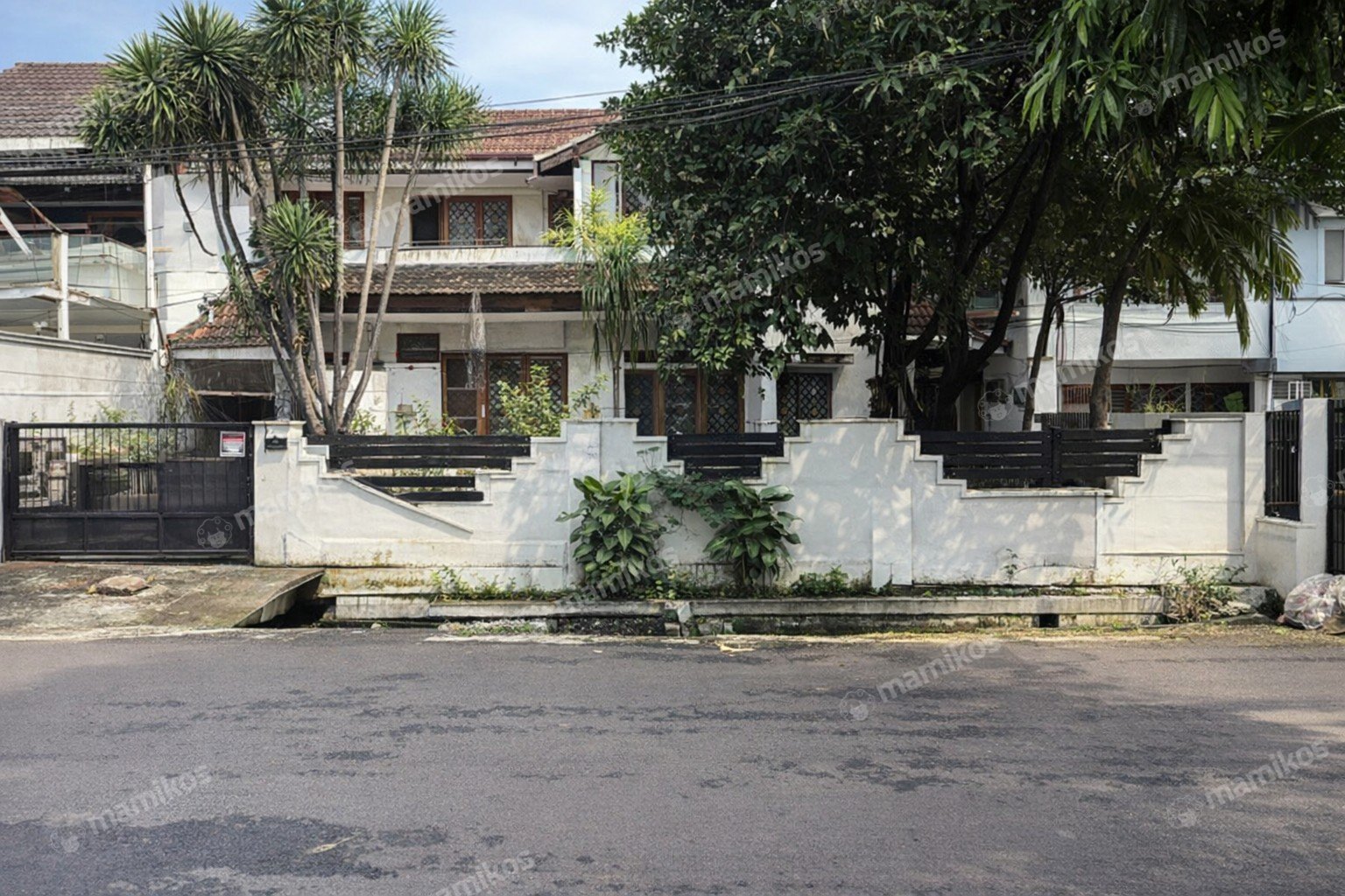 Rumah Sertifikat SHM 3 Kamar Tidur 2 Kamar Mandi Cipete Jakarta Selatan