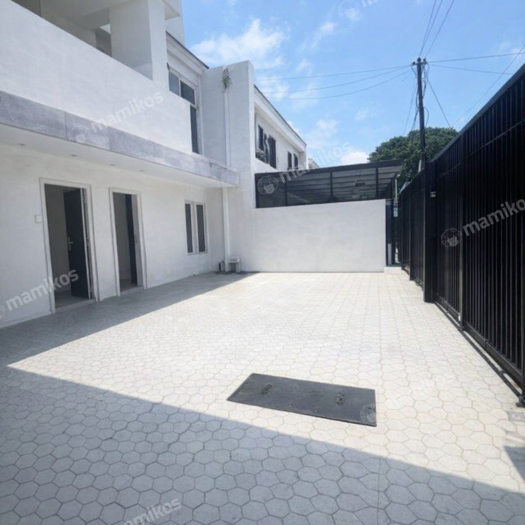 Rumah 4 Kamar Tidur 3 Kamar Mandi 2 Lantai Metland Menteng Jakarta Timur - Photo 3