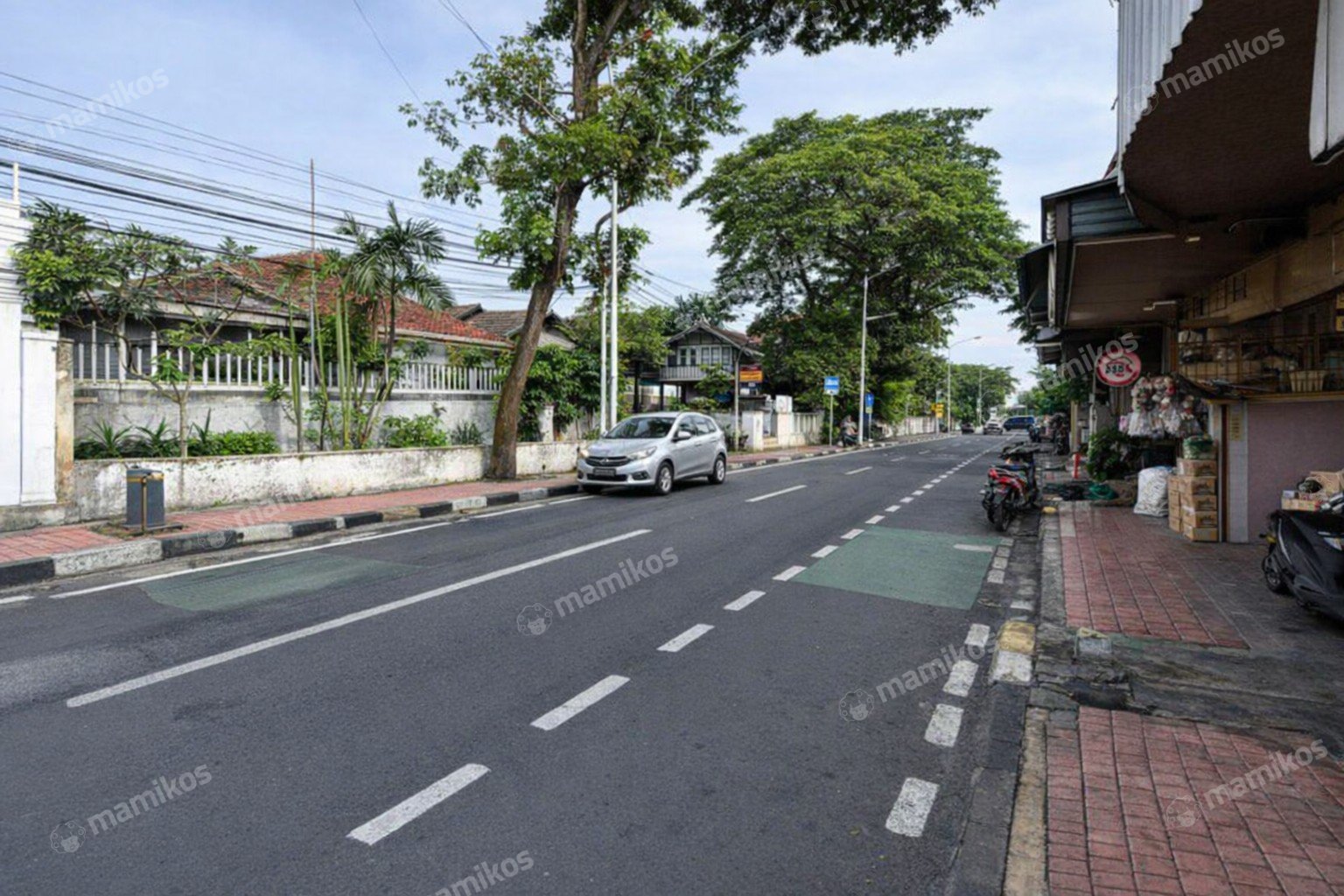 Rumah Sertifikat HGB 4 Kamar Tidur 4 Kamar Mandi Tebet Jakarta Selatan