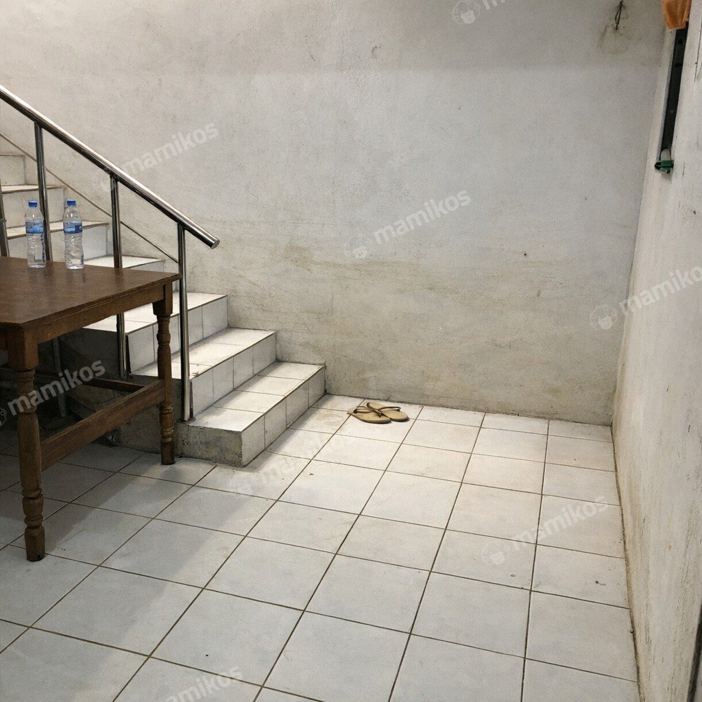 Rumah Sertifikat SHM 1 Kamar Tidur 1 Kamar Mandi Taman Ratu Jakarta Barat - Photo 3