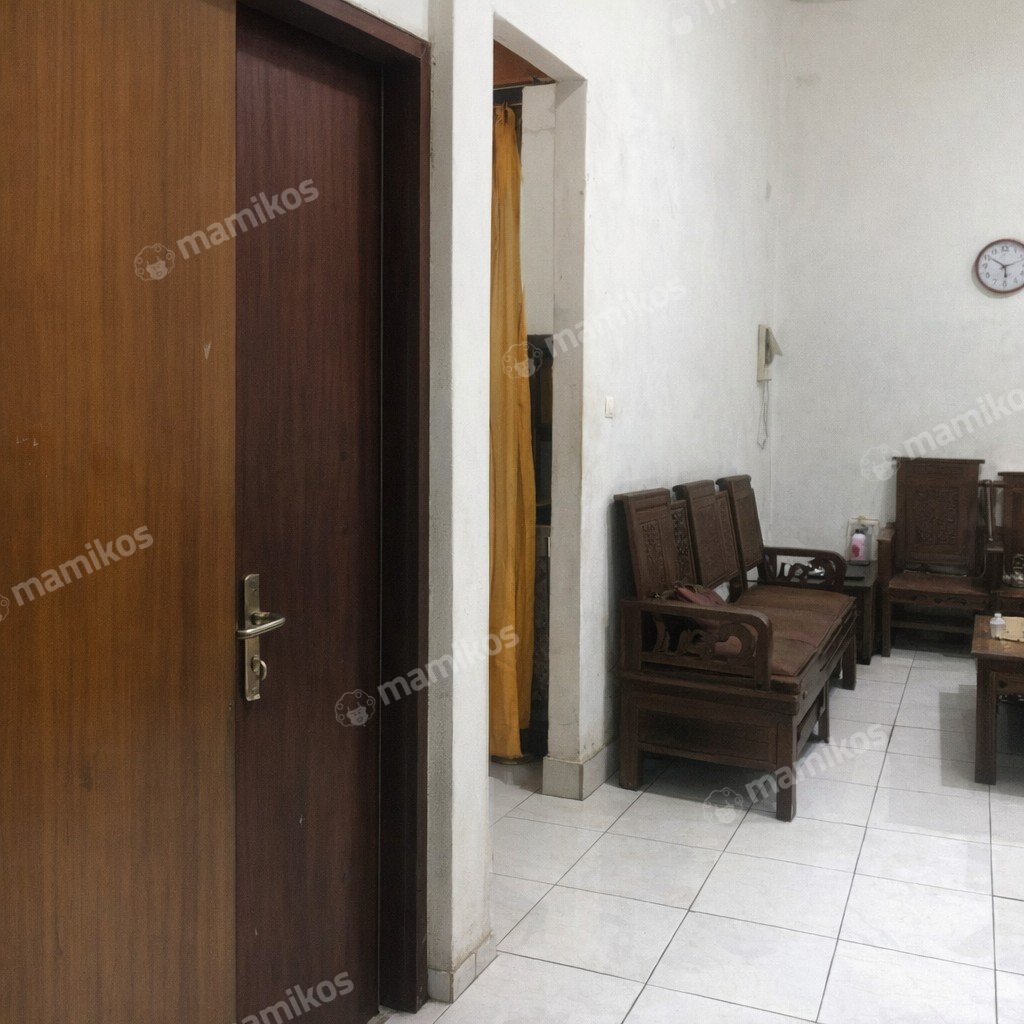 Rumah Sertifikat SHM 5 Kamar Tidur 2 Kamar Mandi Tanjung Duren Jakarta Barat - Photo 3
