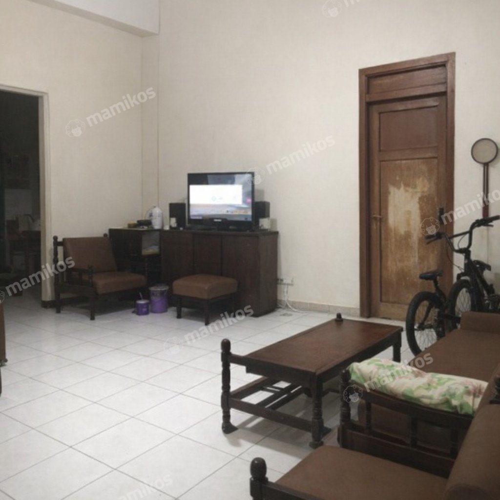 Rumah Sertifikat SHM 5 Kamar Tidur 2 Kamar Mandi Tanjung Duren Jakarta Barat - Photo 5