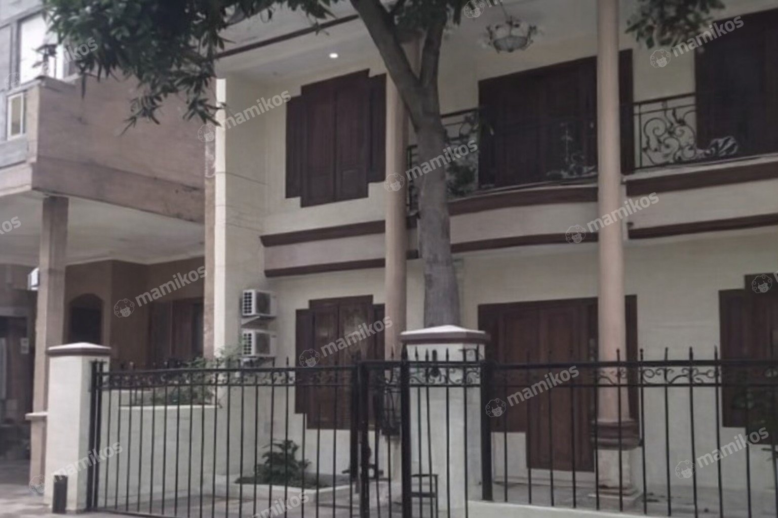 Rumah Sertifikat SHM 4 Kamar Tidur 3 Kamar Mandi Cibubur Jakarta Timur
