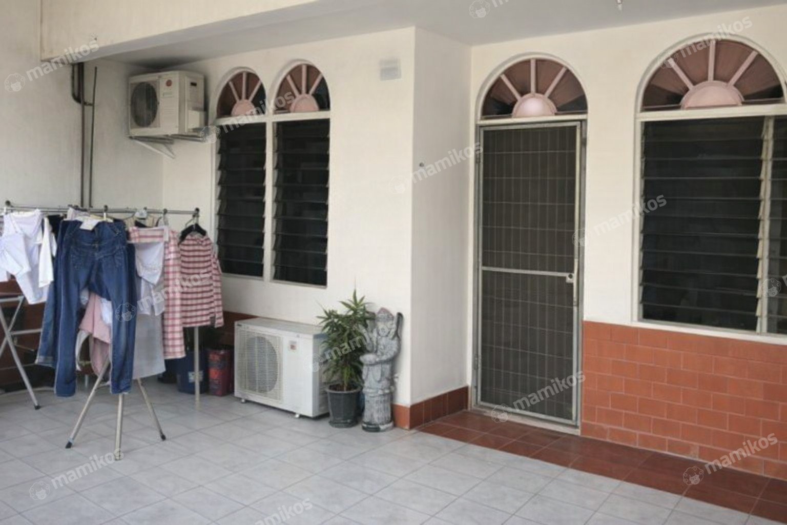 Rumah Sertifikat SHM 2 Kamar Tidur 2 Kamar Mandi Taman Kota Jakarta Barat - Photo 3