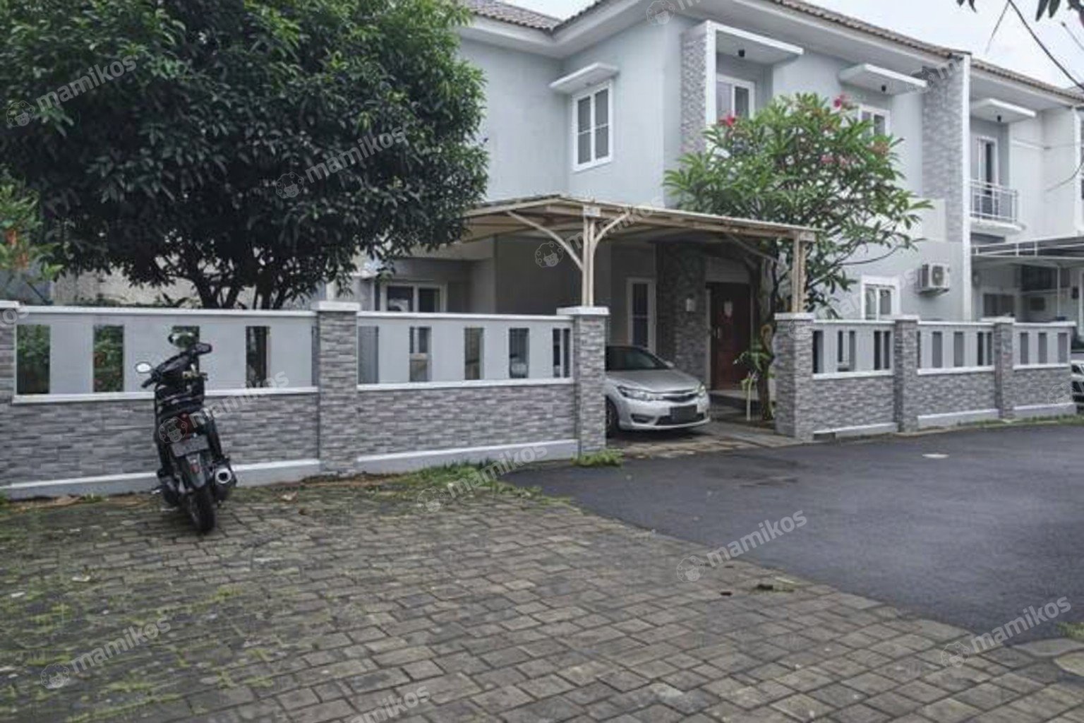 Rumah Sertifikat SHM 3 Kamar Tidur 4 Kamar Mandi Cipayung Jakarta Timur