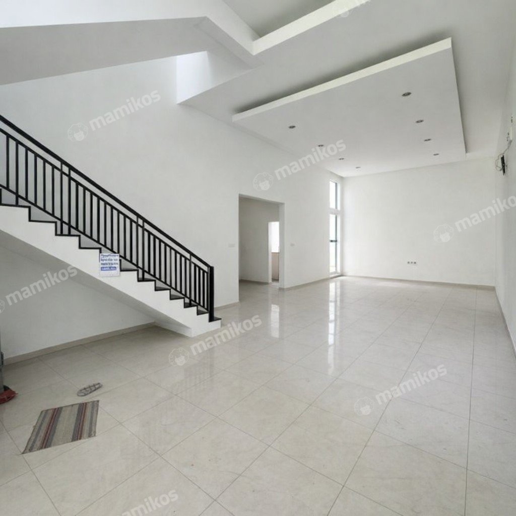 Rumah Sertifikat SHM 4 Kamar Tidur 3 Kamar Mandi Green Ville Jakarta Barat - Photo 2